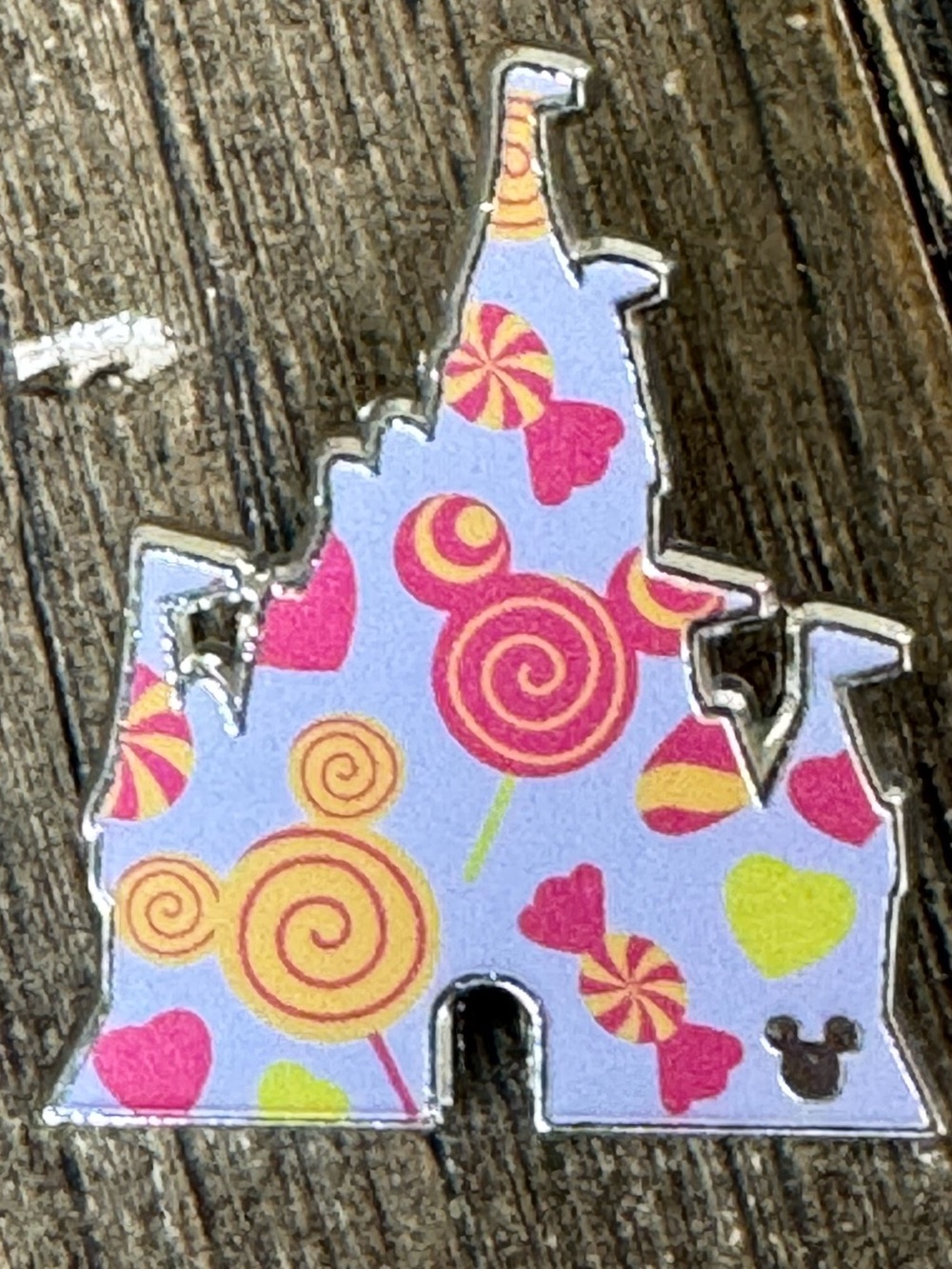 5/$25 Castle Candy Disney trading pin